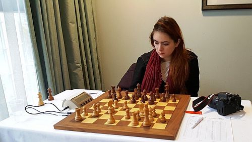 Rd5 IM Miron v Ioana Gelip 2016 Limk Open